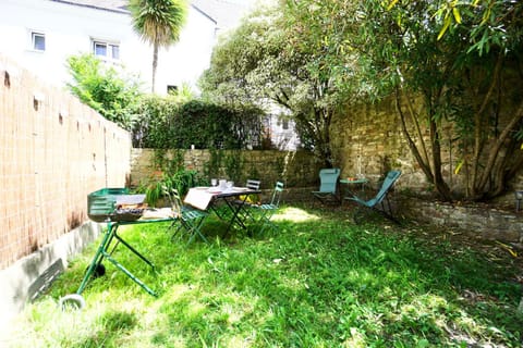 Urbana - centre ville - jardin Apartment in Lorient