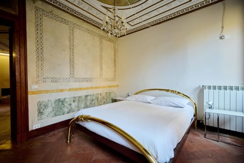 Bed, Decorative detail, Bedroom