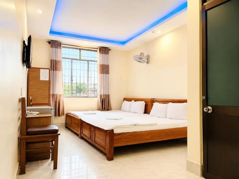 TV and multimedia, Bedroom, towels