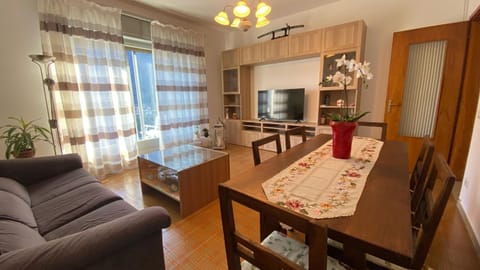 Casa Gatto Apartment in Cannobio