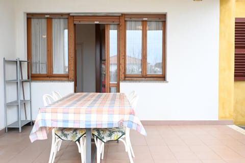 SE151 - Marzocca, comodo bilocale con terrazzo Apartment in Marche