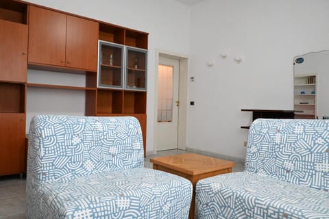 SE151 - Marzocca, comodo bilocale con terrazzo Apartment in Marche