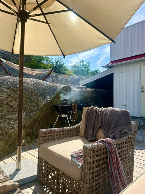 Patio, Day, Summer, BBQ facilities, Balcony/Terrace, Seating area