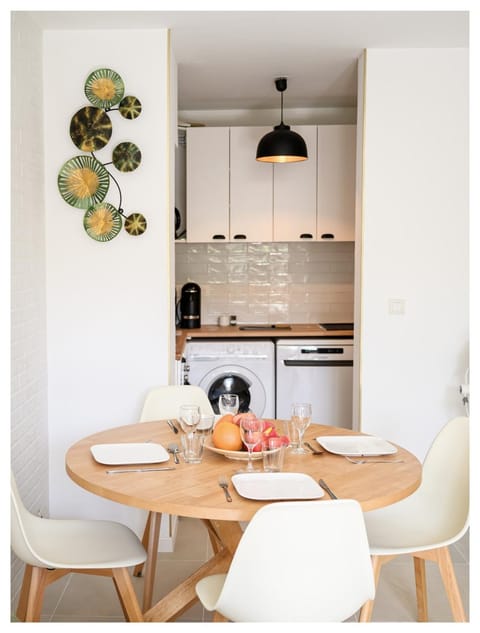 Charmant 2 pièces proche Disney & Paris avec jardin et Parking Apartment in Bussy-Saint-Georges