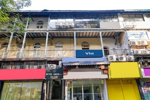 Property building, Facade/entrance