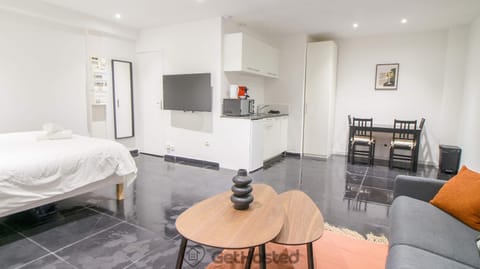 La Villette - Gorgeous Flat in Pantin - GetHosted Apartment in Pantin