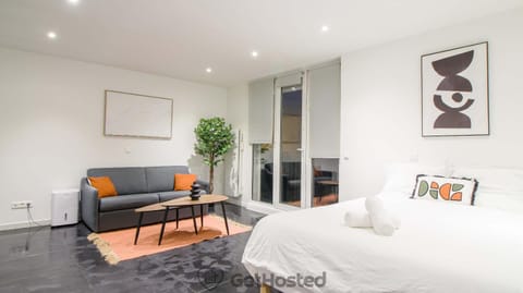 La Villette - Gorgeous Flat in Pantin - GetHosted Apartment in Pantin