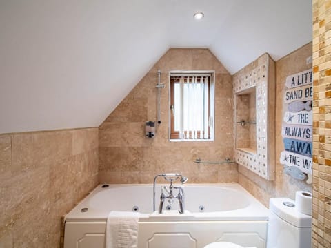 2 bedroom exclusive house in Sheffield Villa in Sheffield