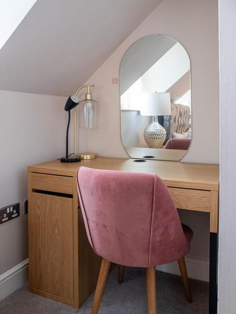 Exclusive 3-Bedroom Villa in Sheffield Villa in Sheffield