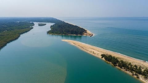 Day, Natural landscape, Bird's eye view, Beach, Lake view, River view, Sea view