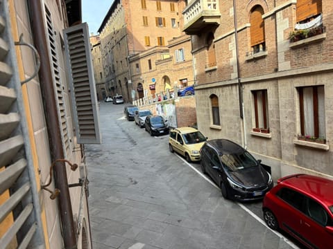 Piazza del Campo - del Mercato Apartment in Siena