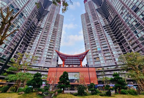 Property building, Garden