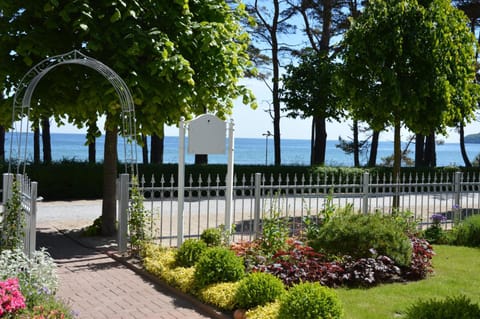 Natural landscape, Garden, View (from property/room), Garden view