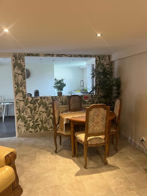 Maison bord de Seine Bed and Breakfast in Rouen