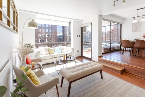 Living room, Dining area