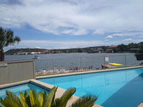 Hot Tub, Lake view, Pool view
