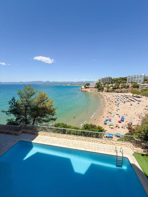 Nearby landmark, Day, Natural landscape, Beach, Pool view, Sea view, Swimming pool