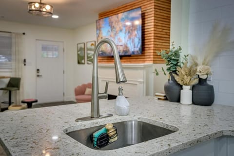 Stylish APT 1mile To Masters 2mi Medical Center Apartment in North Augusta