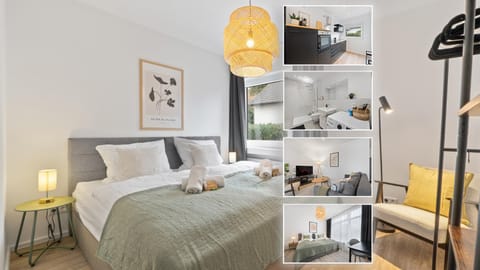 Shower, Bathroom, TV and multimedia, Living room, Seating area, Dining area, Bedroom, internet, internet, towels, kitchen