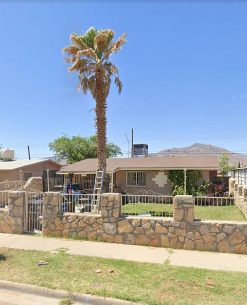 Bridgetown suites Bed and Breakfast in El Paso