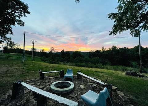 Butterfly Ridge Cabin - At the Top of the Canyon Cabin in Buffalo River