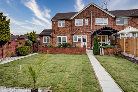 Property building, Garden, Garden view