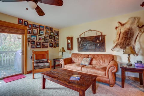 Wanderlust House in Hood River