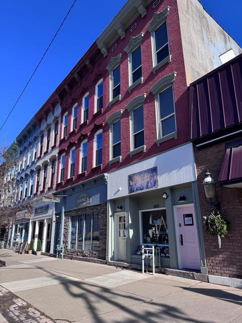 Property building, Day, Neighbourhood, Street view, Location