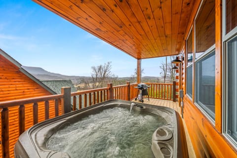 Day, Natural landscape, Hot Tub, Mountain view