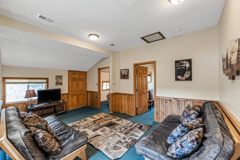 Yogi Bear's Jellystone Park Camp-Resort in Estes Park House in Rocky Mountain National Park