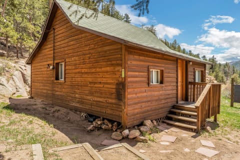 Yogi Bear's Jellystone Park Camp-Resort in Estes Park House in Rocky Mountain National Park