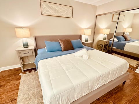Bed, Bedroom
