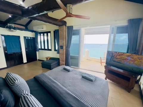 Ocean Front Villa Koh Tao Villa in Ko Tao