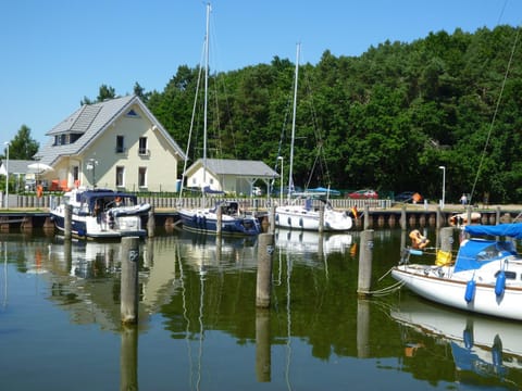 Property building, Lake view