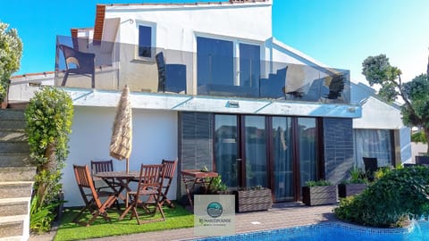 RUMAH Esposende House in Portugal