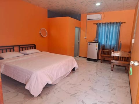 ฟาดิลบังกะโล fadel bangalow Bed and Breakfast in Krabi Changwat