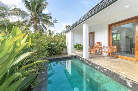 Patio, Garden, Garden view, Pool view, Swimming pool