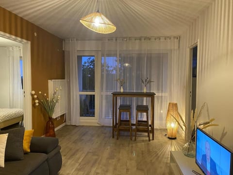 Élégance et classe sur axe majeur Metz T2 Apartment in Metz