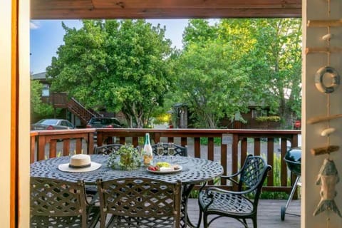 Knysna Lagoon - Summer Breeze Chalet in Knysna
