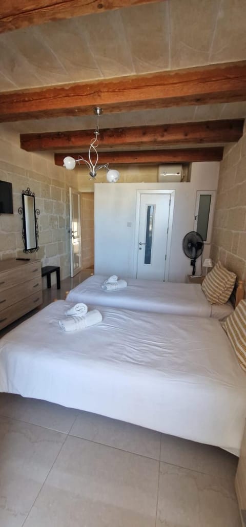 Bed, Bathroom, towels