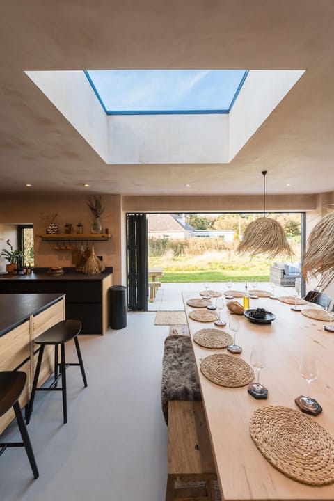 Du Cabana by Birch Stays House in Llyn Maelog