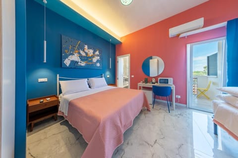 Bed, Photo of the whole room, Bedroom, air conditioner