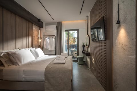 Bed, TV and multimedia, Coffee/tea facilities, Balcony/Terrace, Bedroom, Location, wardrobe, air conditioner