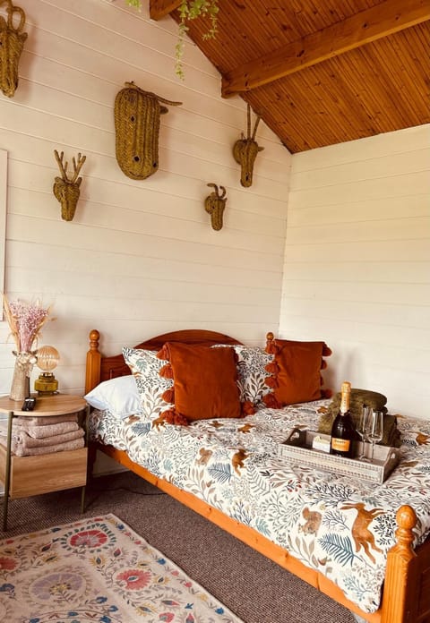 Cwt Gafr Bach Apartment in Wales