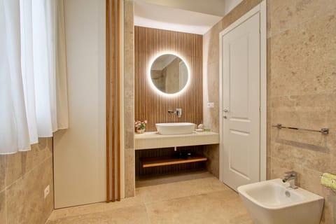 Shower, Toilet, Bed, Bathroom, Photo of the whole room