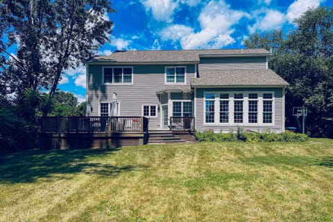 Blissful Wakes House in Shelburne