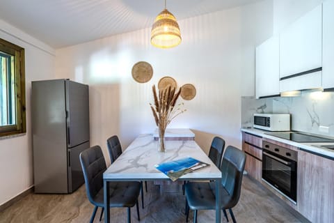 5min dalla Spiaggia La Cinta - Villetta Elegante a San Teodoro Apartment in Sardinia