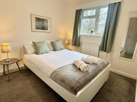 Luxury 1-Bedroom Flat, Wi-Fi, Near Oxford centre Apartment in Oxford