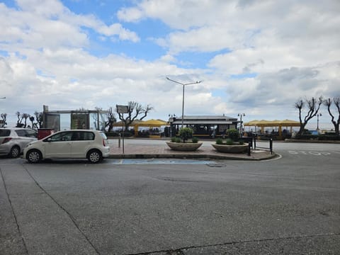 Property building, Location