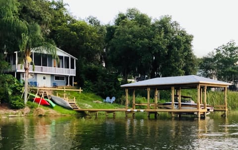 Spring, Natural landscape, Activities, Lake view, Public Bath